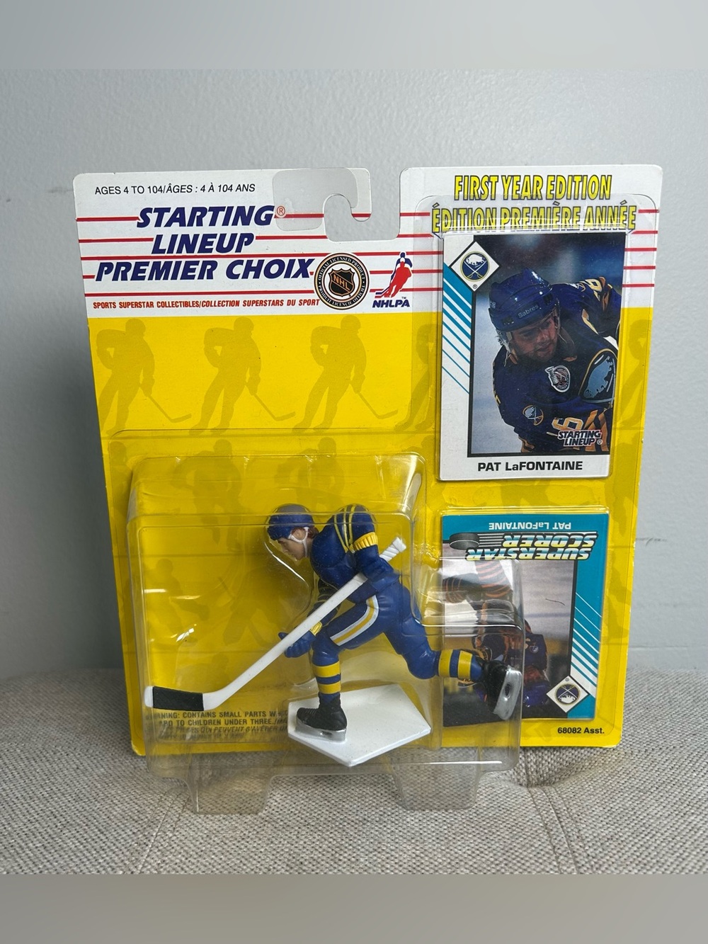 Pat LaFontaine 1993 Starting Lineup Figure First Year Edition NHL BUFFALO SABRES